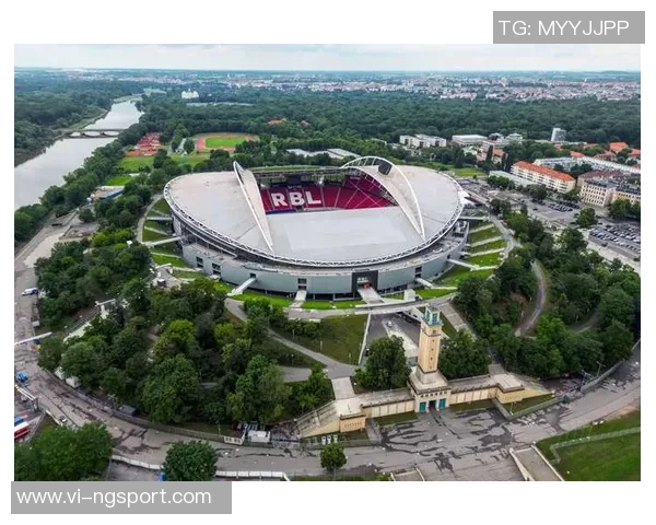 特纳谈锦标赛球场感受称其比黄色场地更让人舒适