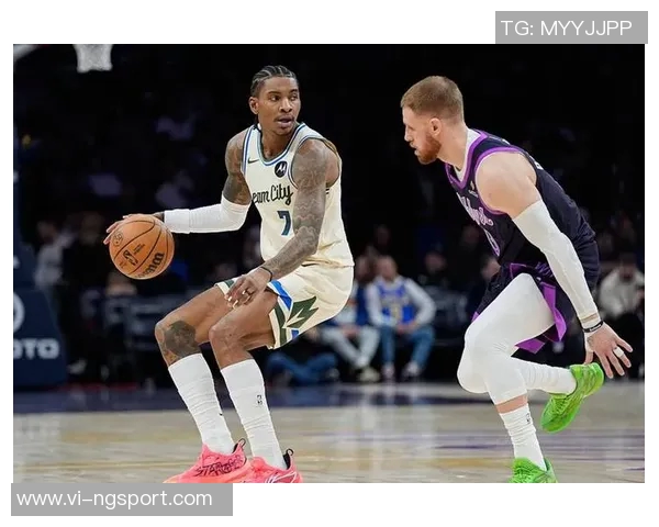 雄鹿首节火力全开狂砍40分小凯文波特与AJ格林联手助攻